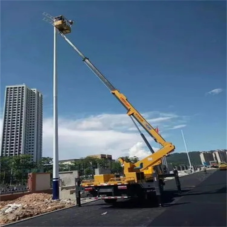 大涌镇维修路灯的曲臂升降车出租