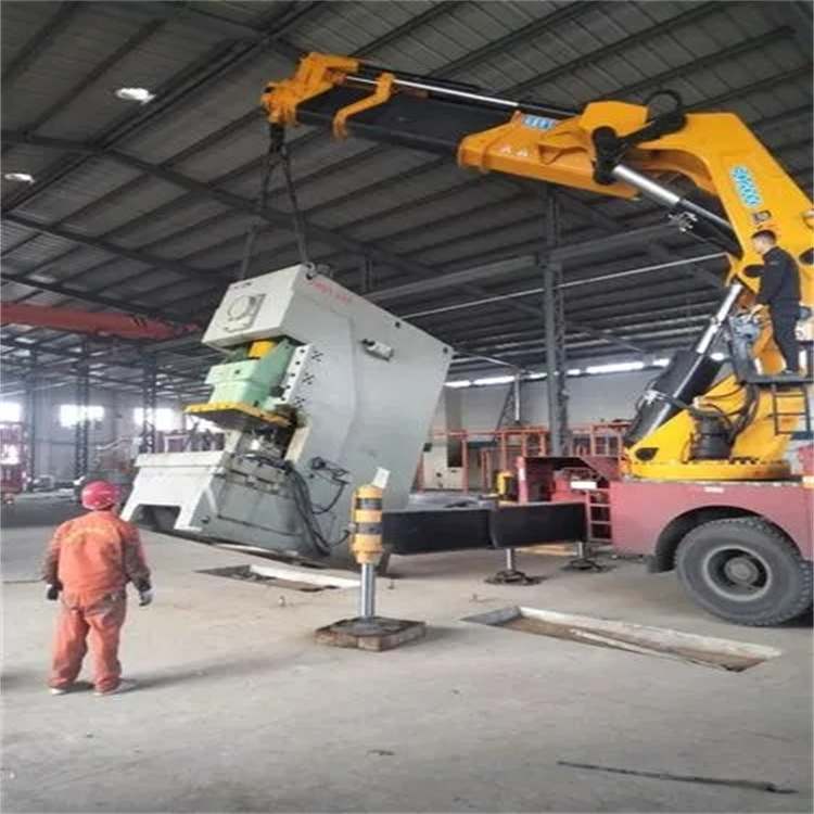 大涌镇80吨折臂吊车出租附近电话